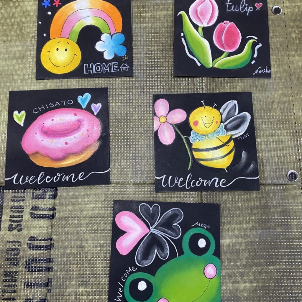 5枚のチョークアート