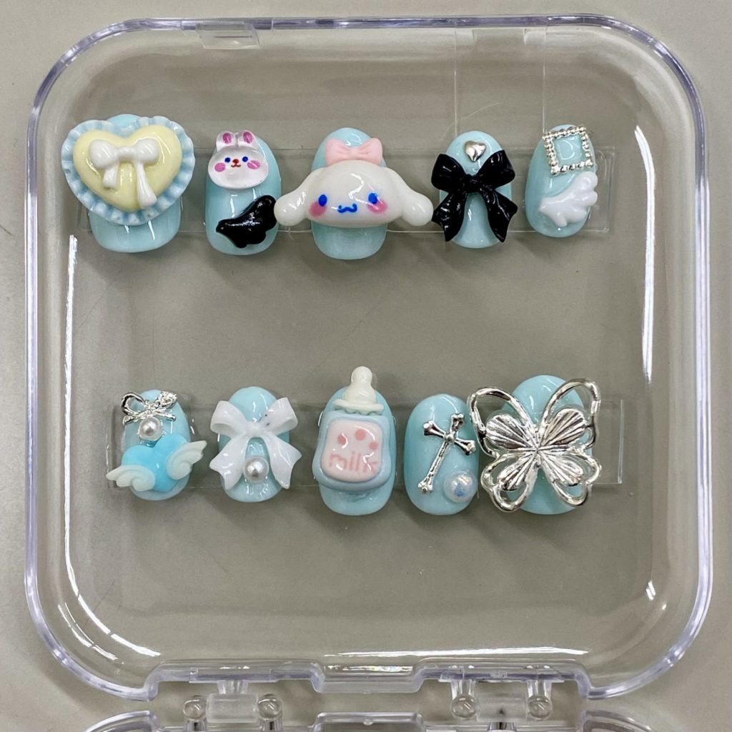 子どもたちが作ったネイルチップ作品