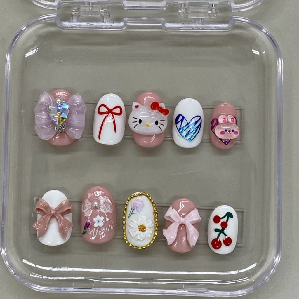 子どもたちが作ったネイルチップ作品