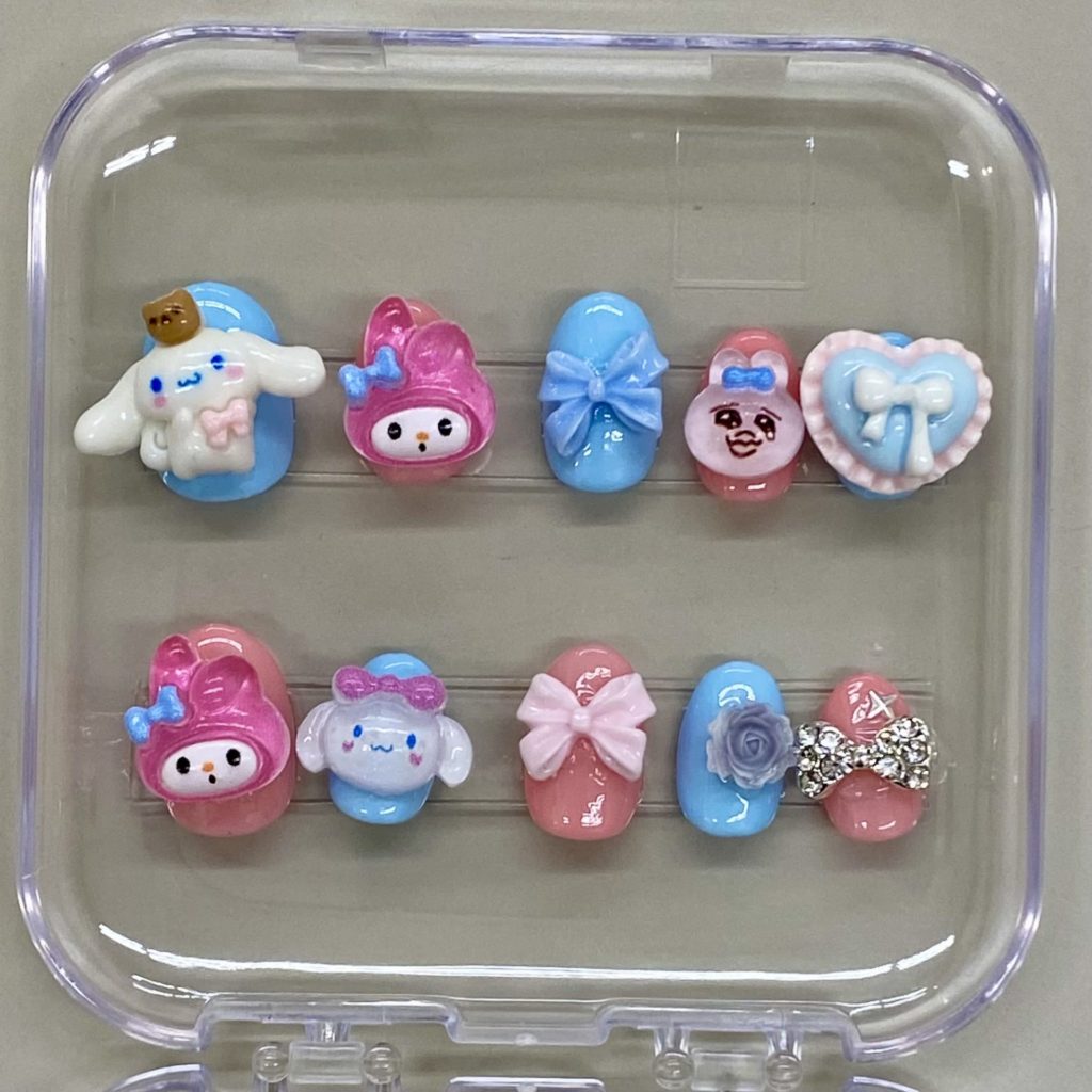 子どもたちが作ったネイルチップ作品