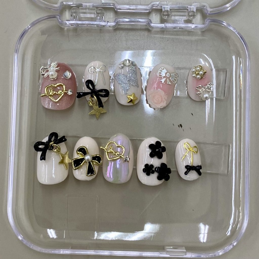 子どもたちが作ったネイルチップ